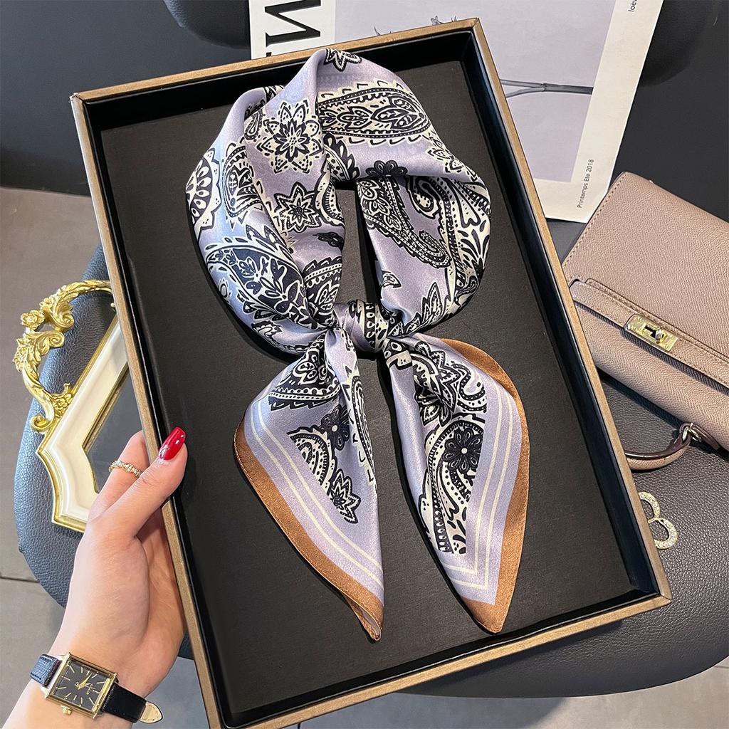 Luxury  Women Mulberry Silk Scarf Fashion Pattern Design Square Scarves Bandanna Wraps Decoration Hairband
