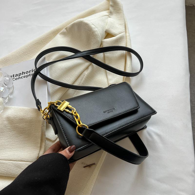 Зеленые сумки через плечо с клапаном для женщин 2024 Зимняя дизайнерская модная тенденция Маленькая кожаная сумка через плечо Сумки и кошельки