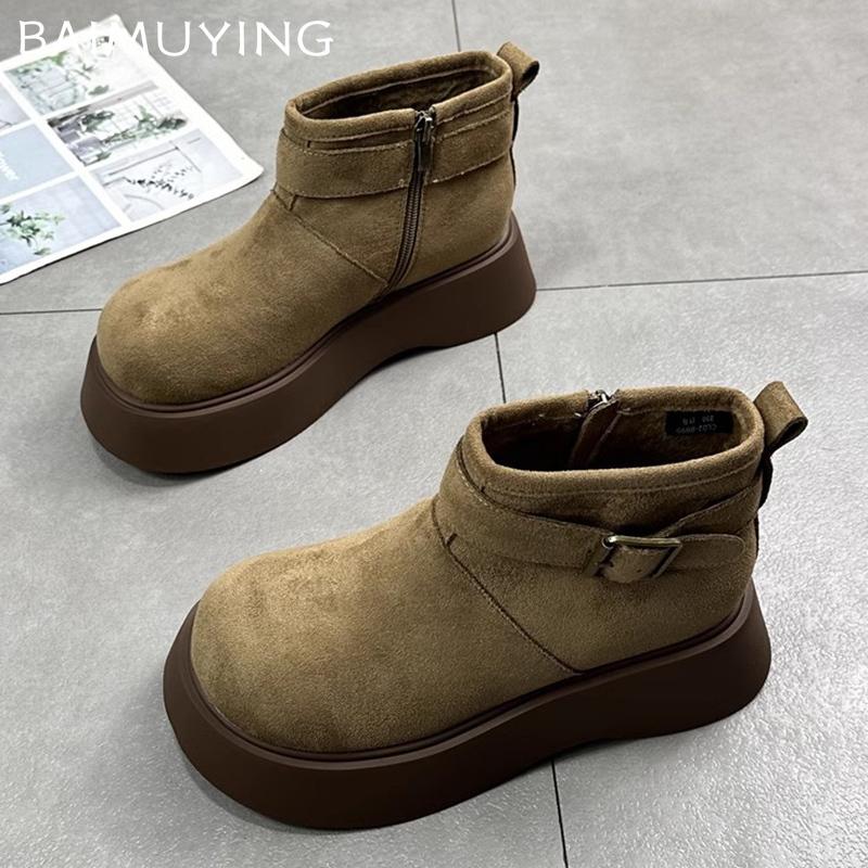 Женские зимние ботильоны на платформе, замшевые короткие, плюшевые, на среднем каблуке, хлопковые туфли 2025 года, трендовые дизайнерские повседневные теплые зимние ботинки с пряжкой