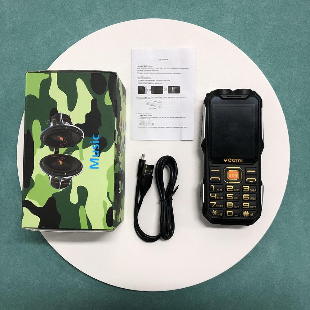 YEEMI Q8-1 2,4-дюймовый экран 4G Кнопочный телефон Две SIM-карты Двойная вспышка SOS одним нажатием Mp3 Mp4 FM Большая батарея Большие кнопки Мобильный телефон