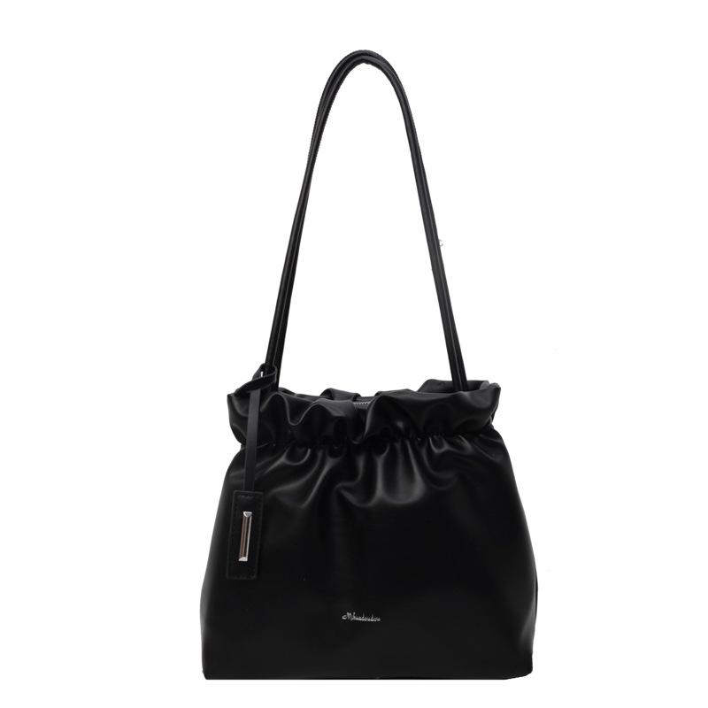 Облачная сумка под мышкой женская 2025 новая летняя универсальная большая сумка сумка через плечо женская большая вместительная сумка-тоут женская сумка