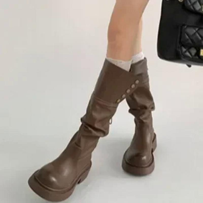 Новые женские плиссированные кожаные ботинки на платформе с высоким голенищем, удобные, нескользящие, с круглым носком, длинные, водонепроницаемые, модные ботинки для поездок на работу