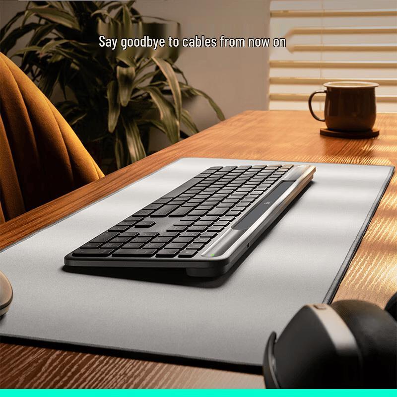 Logitech K980 Солнечная беспроводная клавиатура