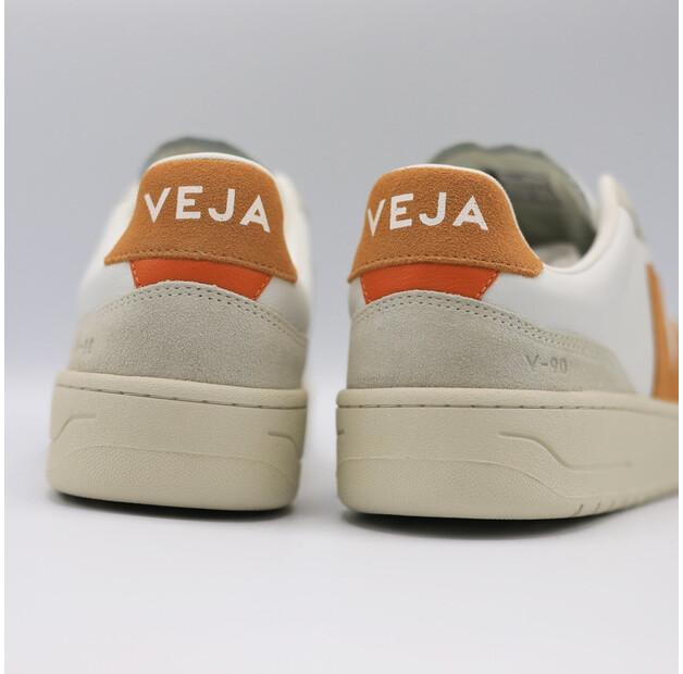 Кроссовки Veja V-90 O.T. LEATHER