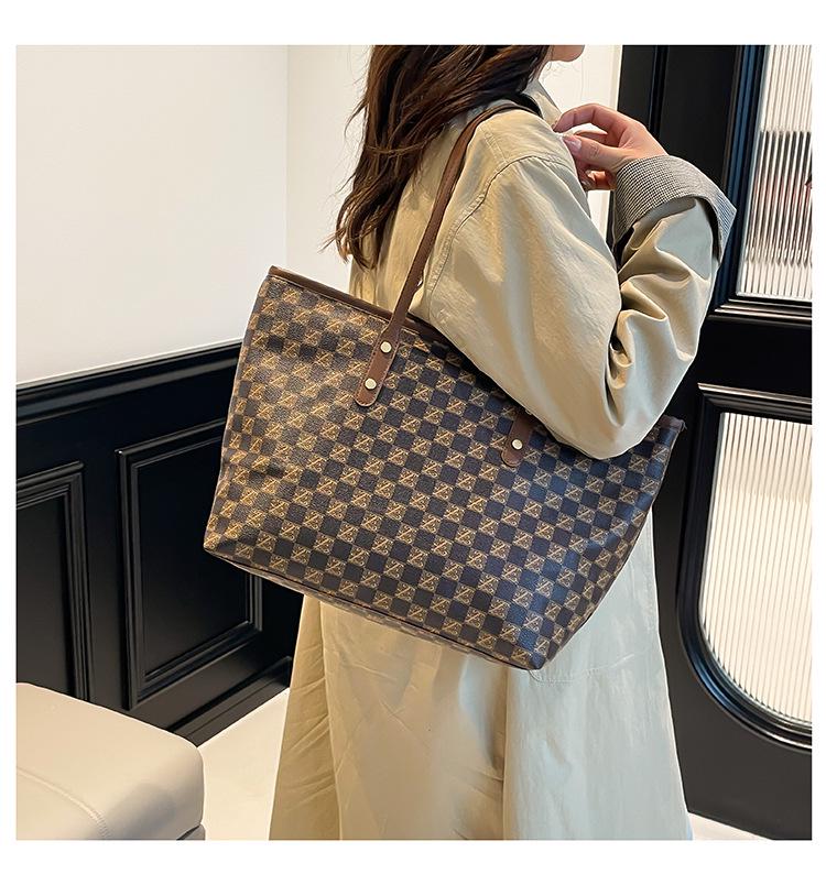 Трендовая женская сумка-тоут большой вместимости: Хит продаж Сумка кроссбоди и на плечо