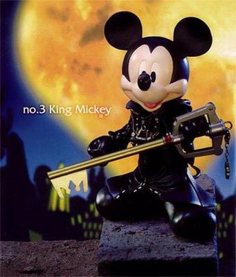 KINGDOM HEARTS ИГРАТЬ ИСКУССТВО Король (Микки) (Фигурка из окрашенного ПВХ)