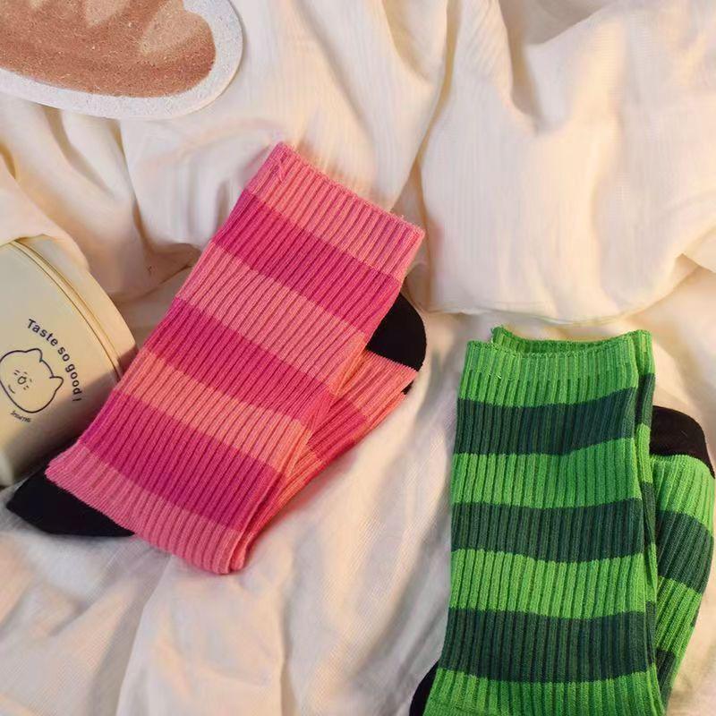 Новые осенние женские гольфы до середины икры цвета 'Малиновая пудра' в полоску, с цветовым блоком, двойной вязки, с отворотом