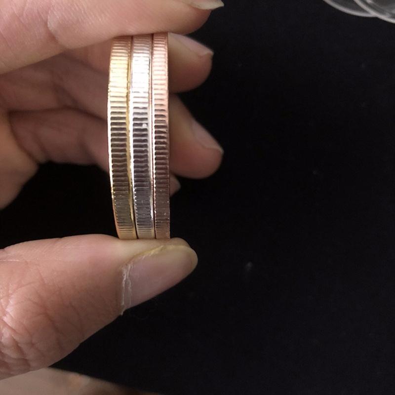 Подарочная монета Bitcoin