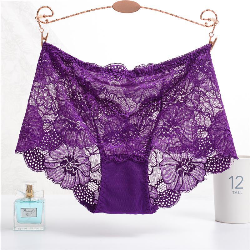 Прозрачные кружевные трусики со средней посадкой, дышащей хлопковой вставкой и приподнимающим бедра дизайном