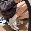 Серебристые женские кроссовки-кеды на толстой подошве в стиле 'dad sneakers' - Увеличивающие рост, на шнуровке, повседневные спортивные туфли.