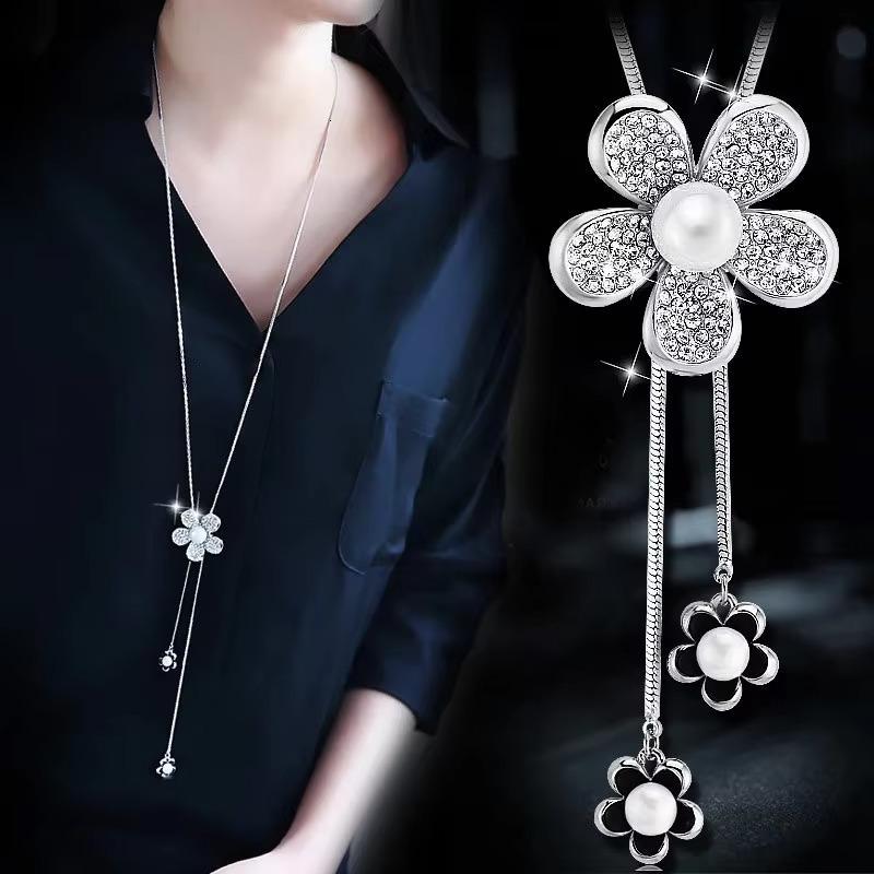 Women Long Necklace Fashion Geometric Crystal Necklaces Pendant Jewelry Statement Sweater Chain Collier Femme Collar Accessories