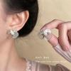 Light Luxury Heavy-Duty Shiny Floral Earrings: Artistic Retro Style Stud Earrings with High-End Feel for Brides