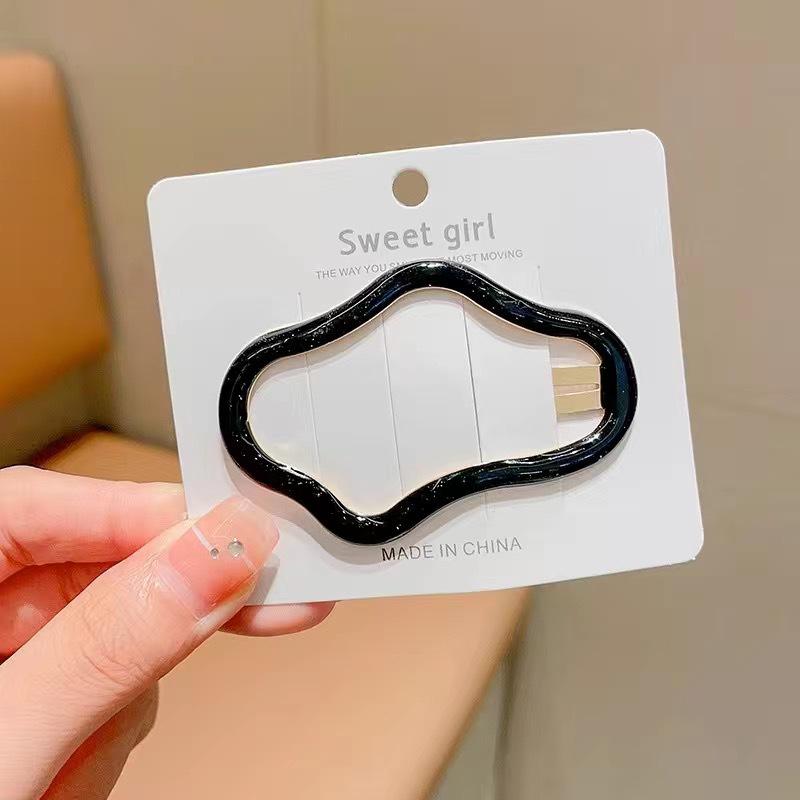 Cloud BB Advanced Root Lift Hair Clip - High Volume, Lightweight, Versatile Mini Headwear for Wavy Styles