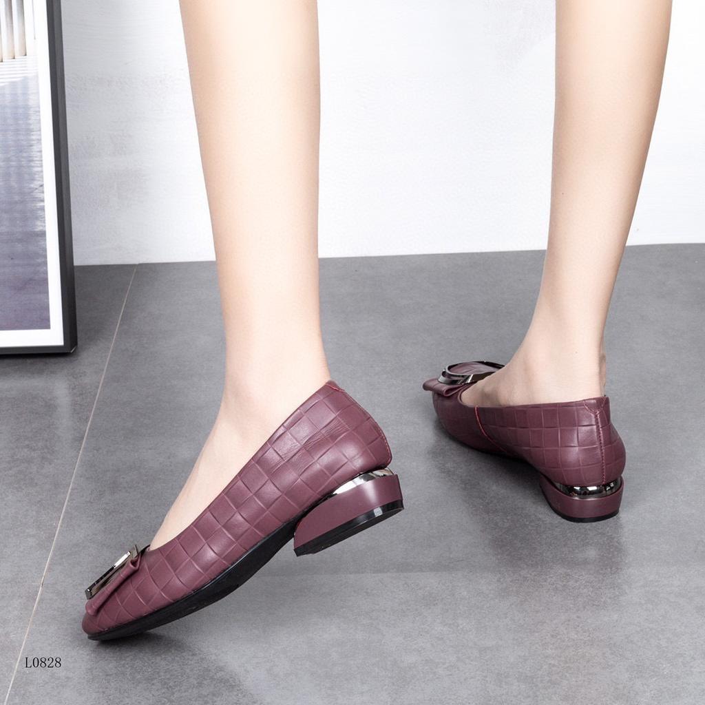 Women's Shoes 2025 Spring New Doudou Shoes Woven Embossed Cowhide Soft Sole Soft Surface Round Head Metal Buckle Shallow Mouth Flat Shoes