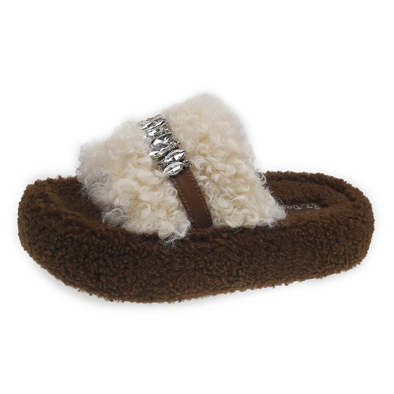 Женские тапочки из овечьей шерсти со стразами, новинка осени и зимы 2025 года, модные, универсальные, на толстой подошве-маффине, для ношения на улице, однослойные хлопковые мопы