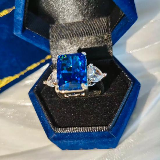 Shiny Colored Ice Flower Cut Zircon Grand Carat 925 Sterling Silver Gorgeous Elegant Ladies RingGood product