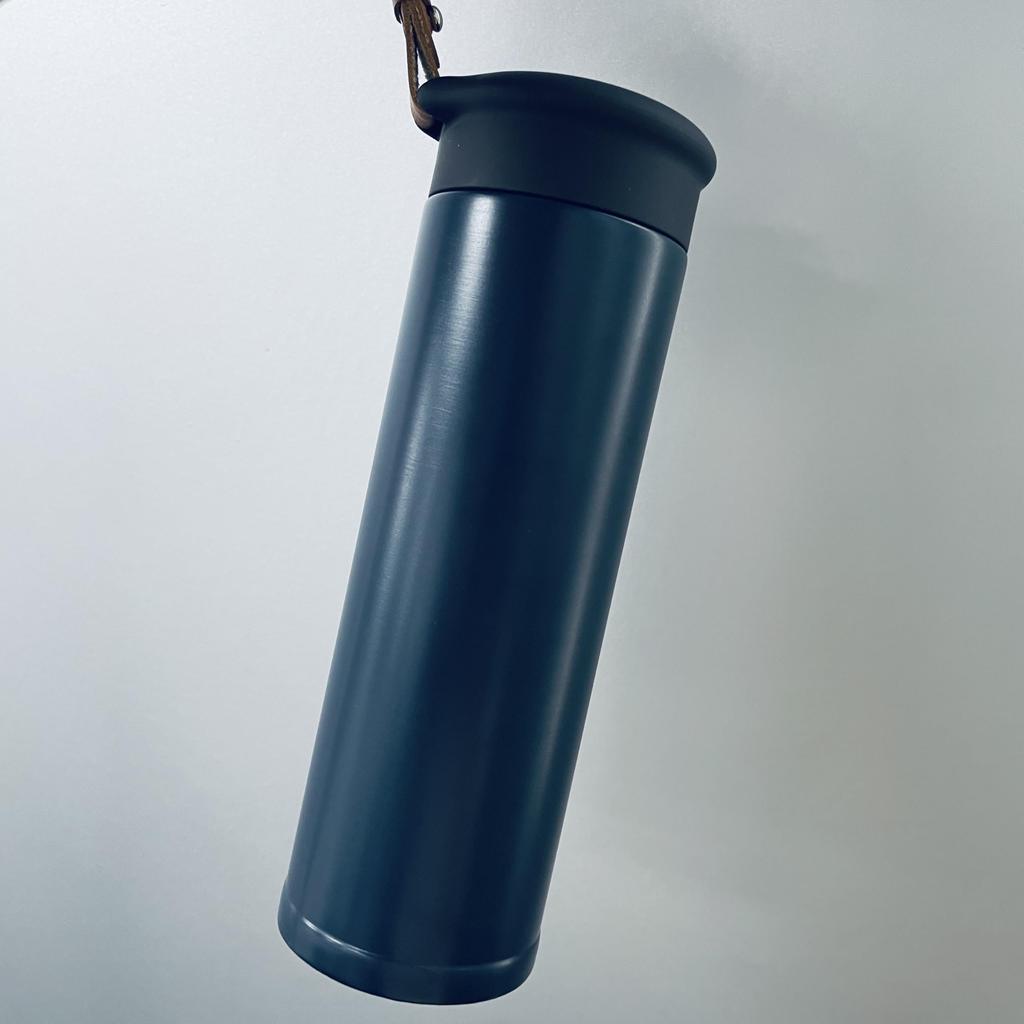 MYEEDA Вода Нержавеющая сталь с кожаной изоляцией Легко поливать Кофе Вода Начальная школа Тепловая Прямая изоляция Вода Холодная вода Вакуум