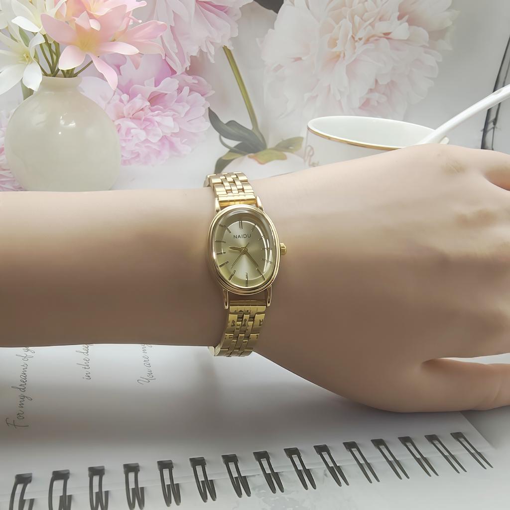 Винтажный стиль Мода Овальный циферблат Кварцевые часы Стальной ремешок Стрелочные Цифровые Наручные часы Женские Часы