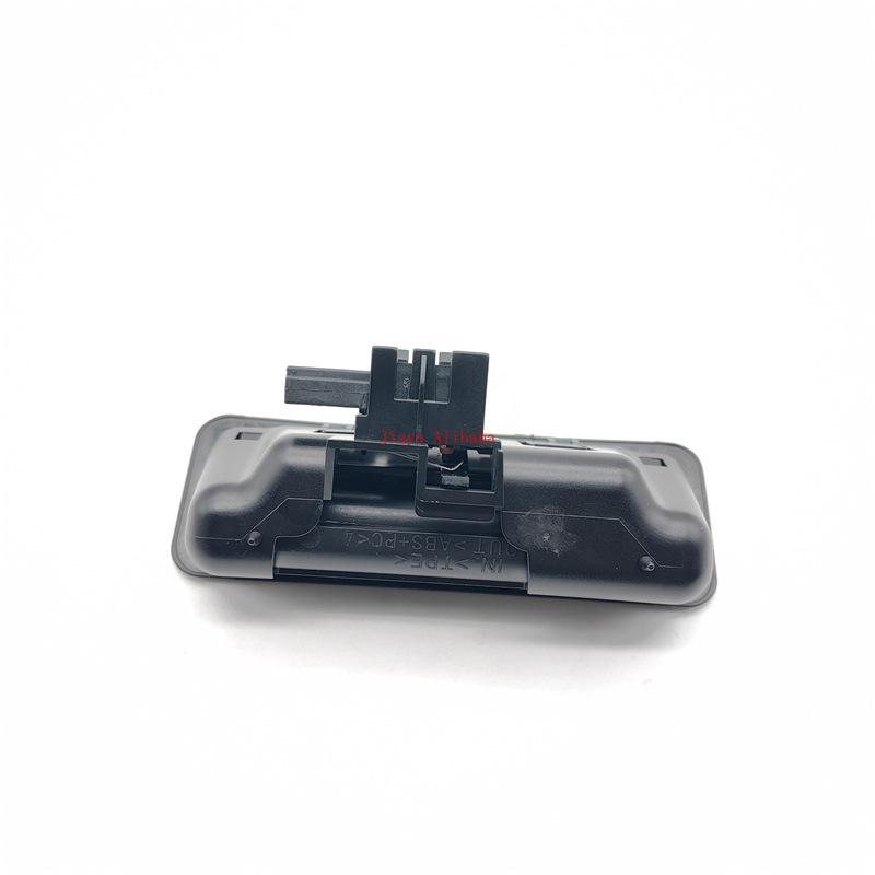 Выключатель крышки багажника для BMW E88/E82/E90/E91 51247118158