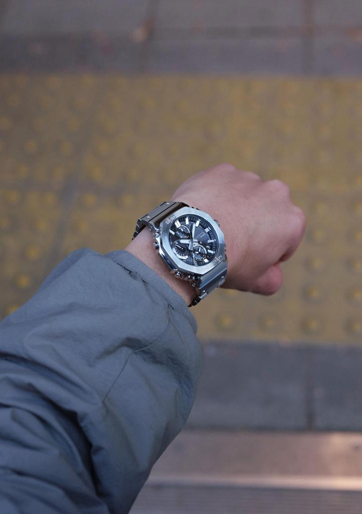 Watch Full Metal Chronograph with Bluetooth Tough Solar Silver [Casio] G-Shock [] GMC-B2100D-1AJF Men's