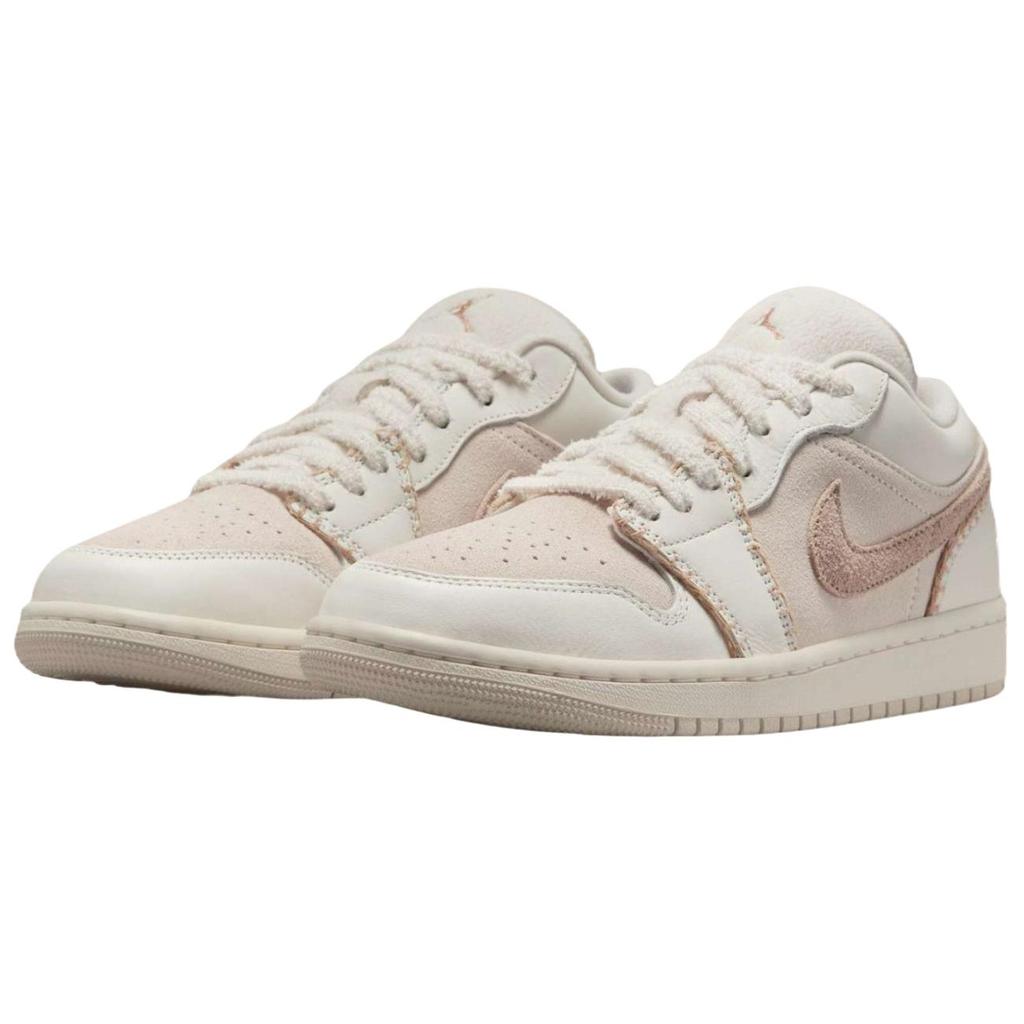 Женские кроссовки Air Jordan 1 Low Hemp Cream Light-Orewood-Brown Sail HV4268-120