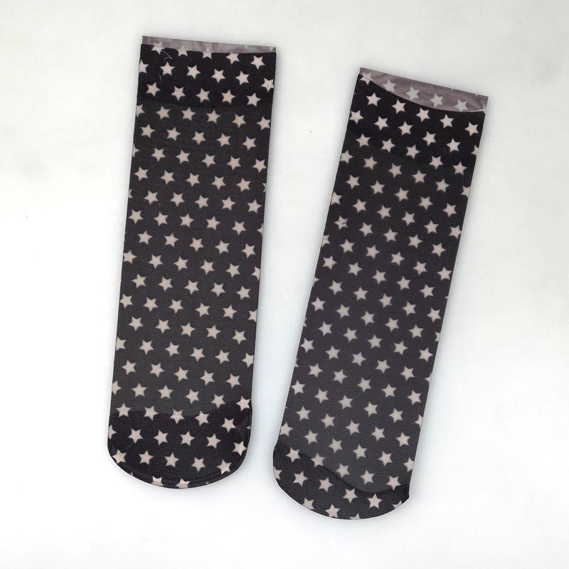 Короткие летние носки в женском стиле с различными милыми узорами