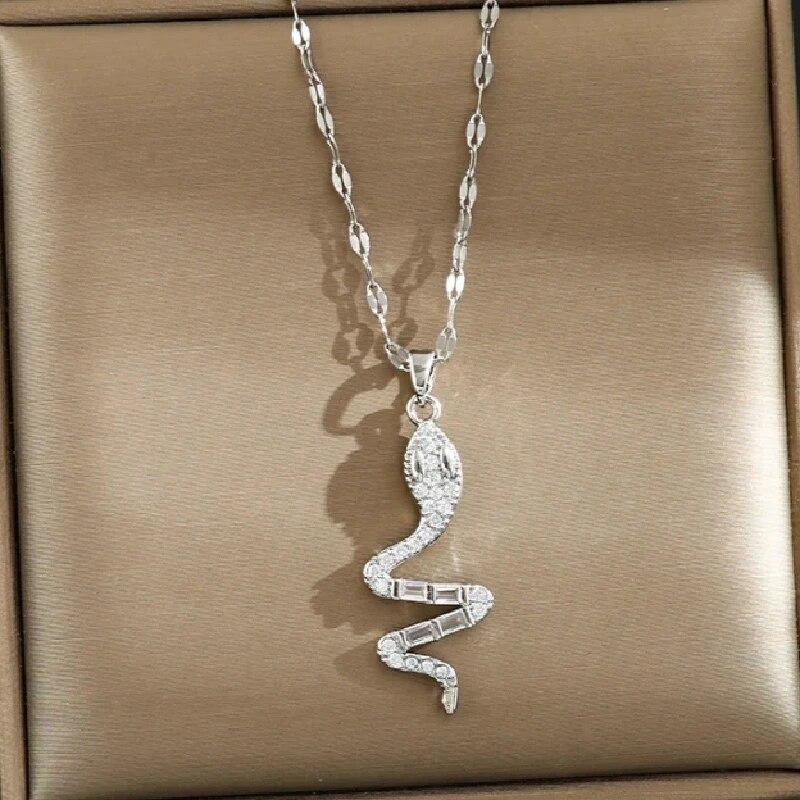 1 Pcs Light Luxury Cool Wind Long Series Gold Plated Copper Pendant With Stainless Steel Chain Combination Of Necklaces