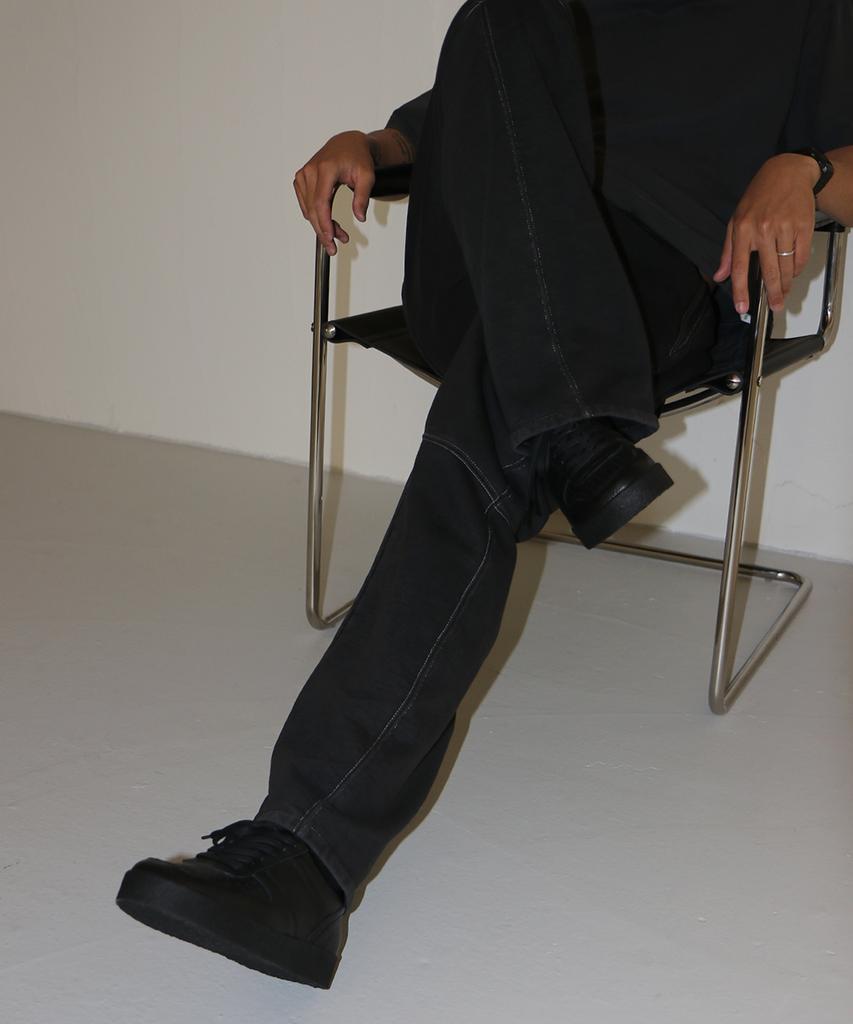 Like Some More Ars 001 Leather Sneakers [Black]