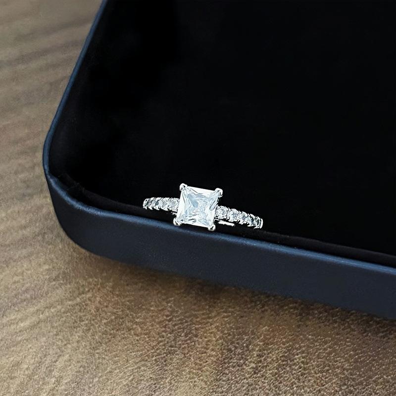 Любовь, Мода И Роскошь, Полный Звезд, Кольца С Инкрустацией Цирконами, Нишевое Высококлассное Ощущение, Изысканное И Красивое Кольцо На Указательный Палец, Женщины