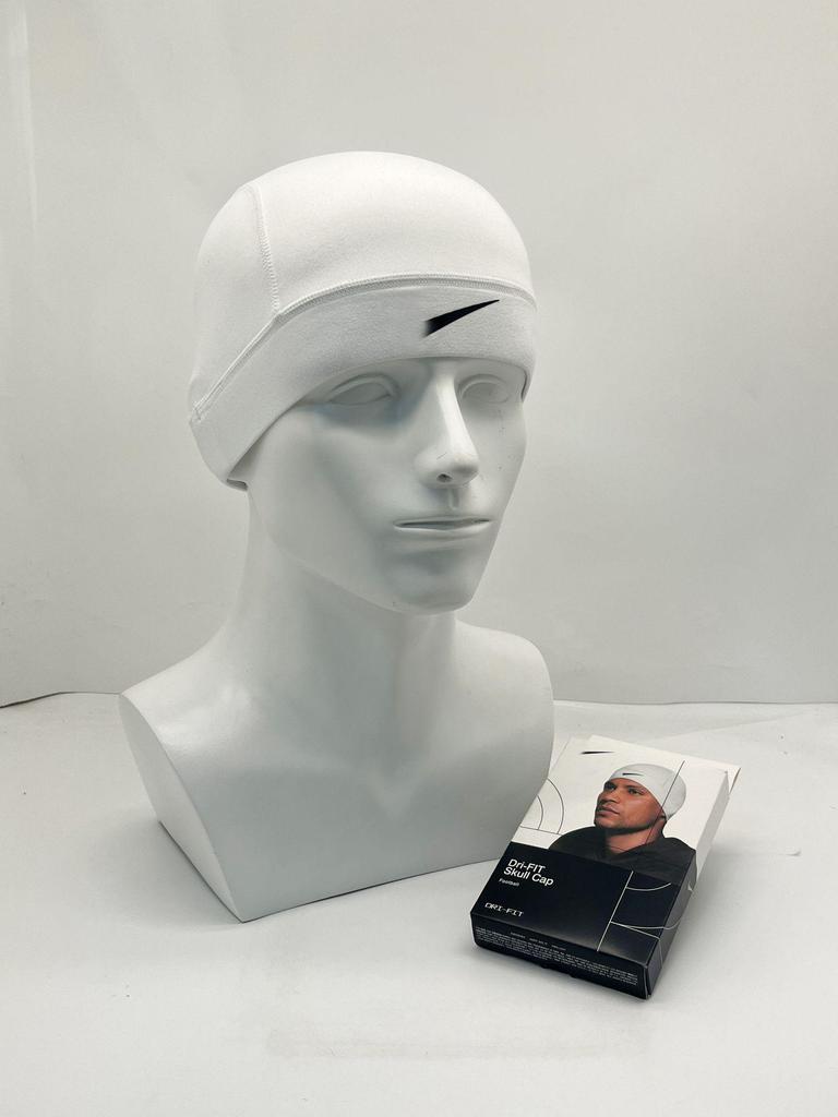 Winter Cycling & Running Windproof Beanie Hat: Cold-Proof, Warm, Logo-Design for Outdoor Skiing