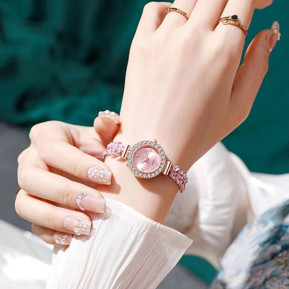 Slim Strap Women Quartz Watch Leaf Design Rhinestone Watch Trendy Ladies Quartz Watch  Casual Wear