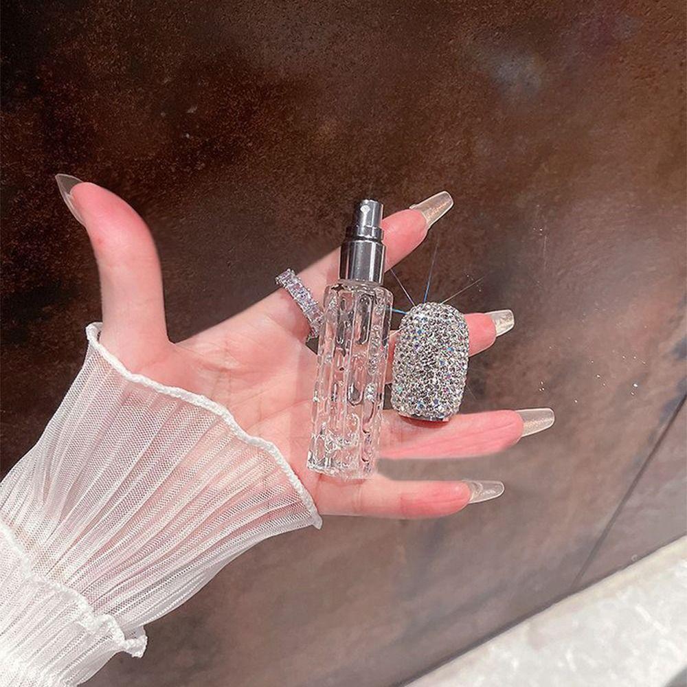 Creative Rhinestone Bottle Empty Refillable Rhinestone Oil Diffuser Bottle Decorative 10ML Essential Oil Bottle Home Decoration