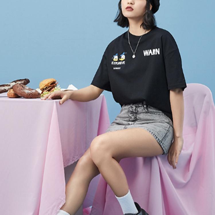 Li-Ning Li Ning x Disney Sports Fashion Collection Drop Shoulder Sleeve T Shirt Women's Black AHSR342-2