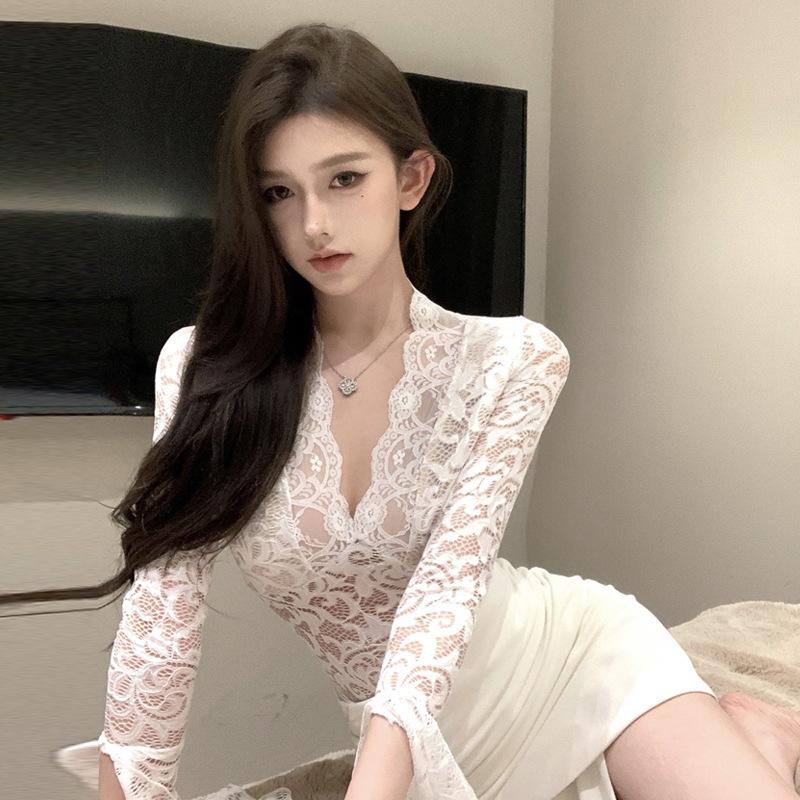 2025 Женский комплект Spice Girls Sexy Кружевной топ с длинным рукавом и юбкой