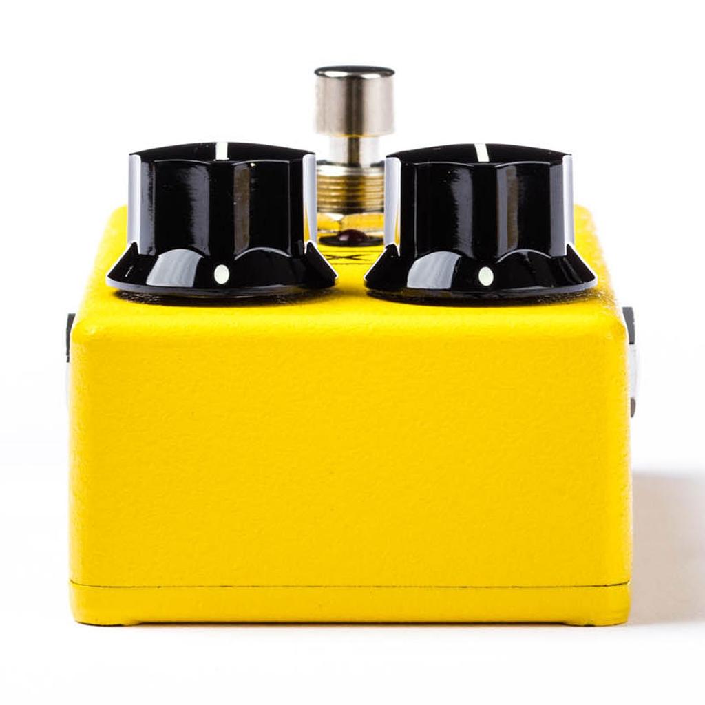 Гитарная педаль дисторшна MXR M104