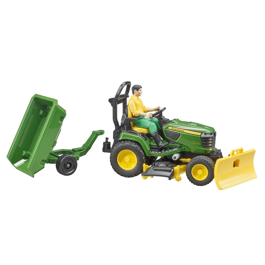 Bruder John Deere Lawn Mower BR62104 (with Figure)