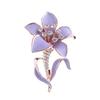 Retro Floral Brooch: Versatile, Elegant Accessory for Women’s Clothing