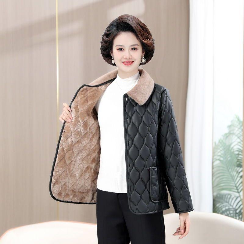 Осень-зима для женщин среднего возраста плюс бархатное теплое пальто средней длины свободного покроя из кожи кожаная куртка для мам повседневная куртка