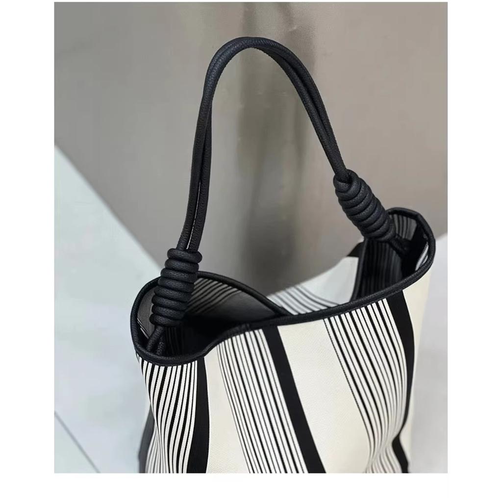 Tote Bag Large Capacity Shoulder Niche Design Bucket Bag Tote Bag Stripe Women Clash Colour Tote Underarm Commuter Bag