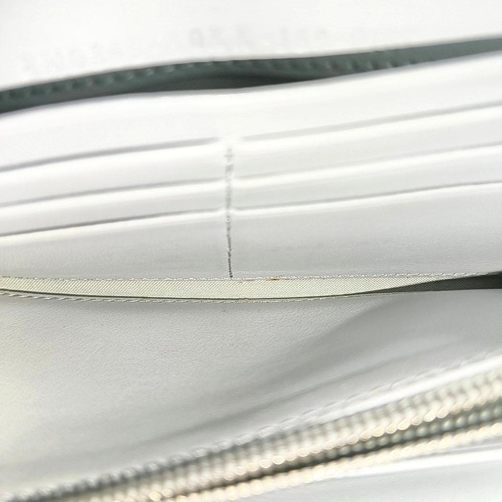 [Pre-Owned] Wallet Light Blue Leather Shoulder Bag Silver Hardware Detachable Strap - Very Good #UN6O70