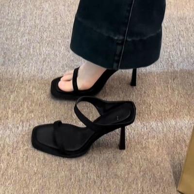 Мода Элегантные туфли на высоком каблуке с квадратным носком Летние женские сандалии без застежек на неглубоких каблуках для отдыха на открытом воздухе Модные туфли на высоком каблуке для вечеринок 2024 Новые туфли на шпильках