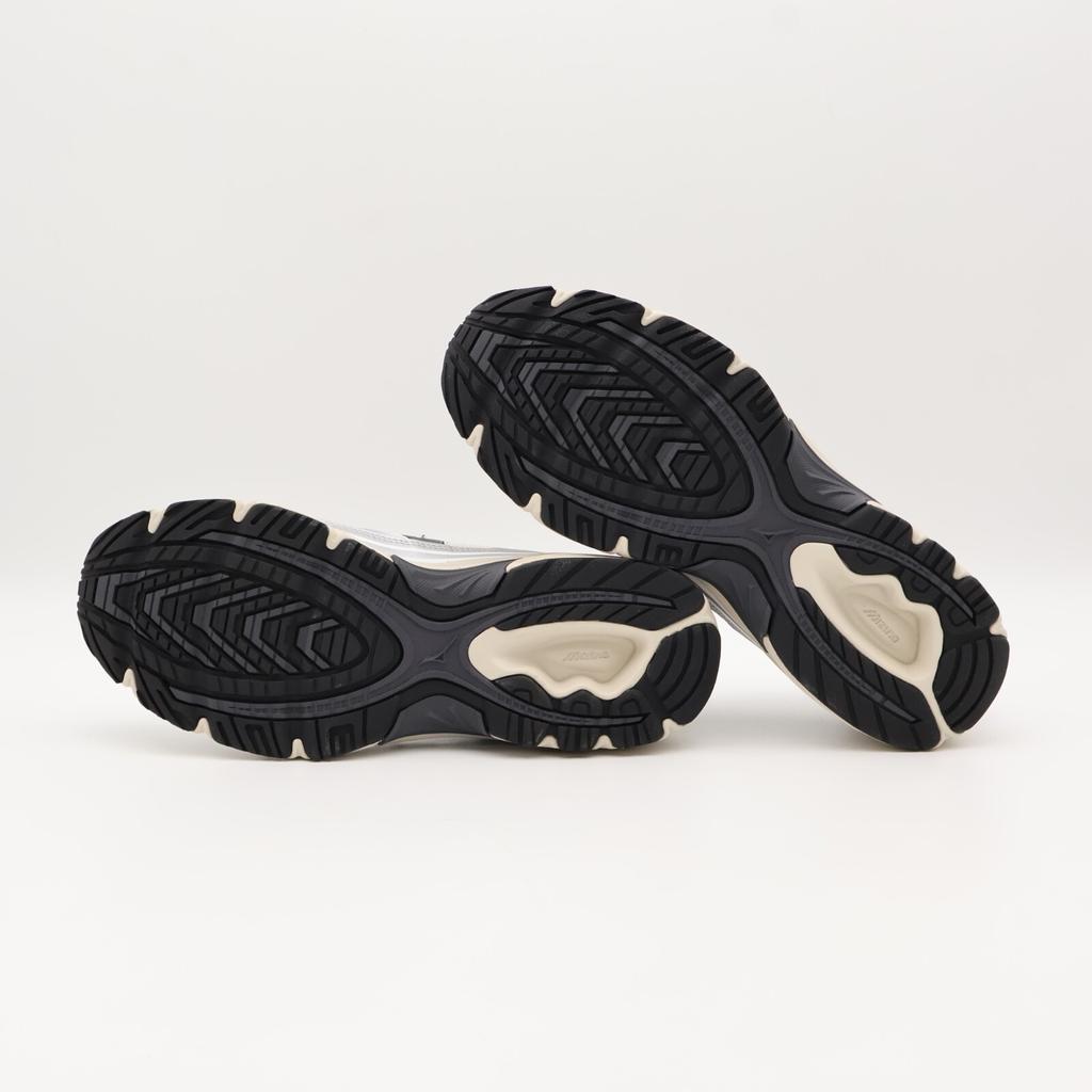 D1GA245101 Mizuno MXR OG Белый Черный Серебристый (Мужской)