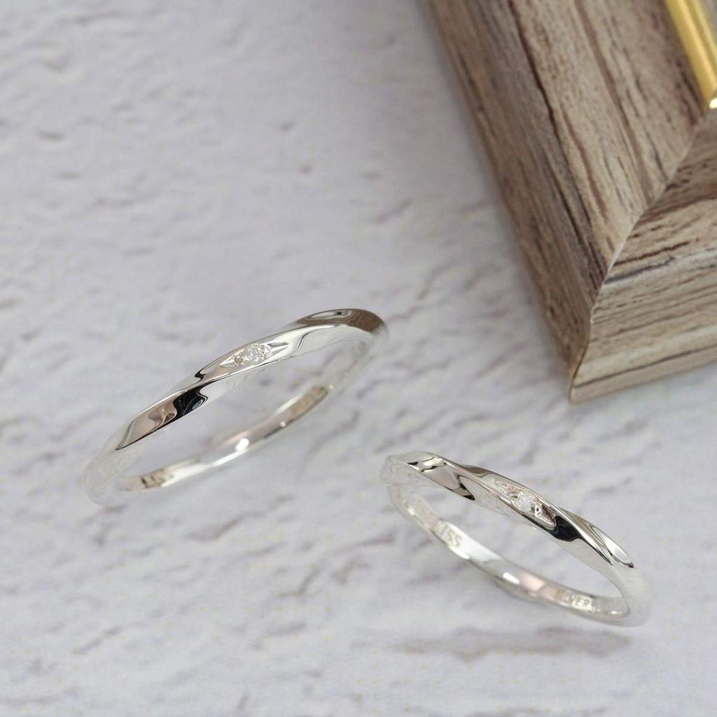 THE KISS 9 Set of 2 Silver Pairing Simple Couple Anniversary Wedding Ring Wrapping Box Included [The Kiss] SR1546DM-P (Lady's No. Men's No. 13)