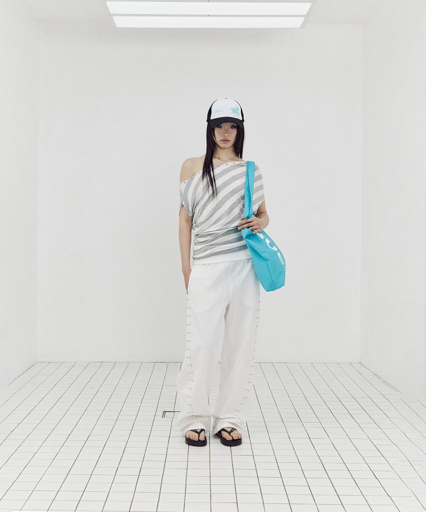 SETUP-EXE Stripe Eyelet Drape Top / White