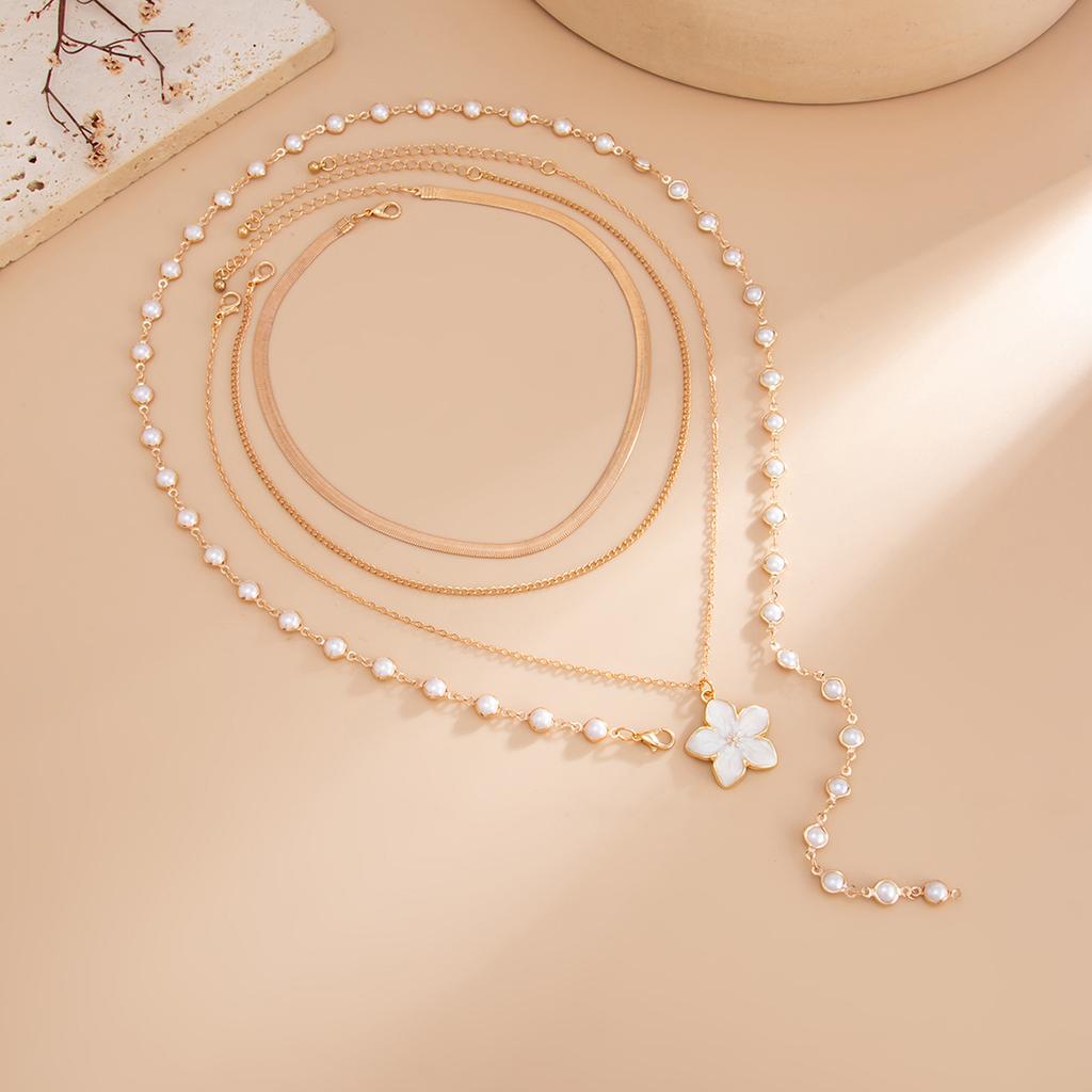 Sweet Ins Metal Oil Drop Flower Necklace, Fashion Colorful Crystal Chain Clavicle Chain For Women