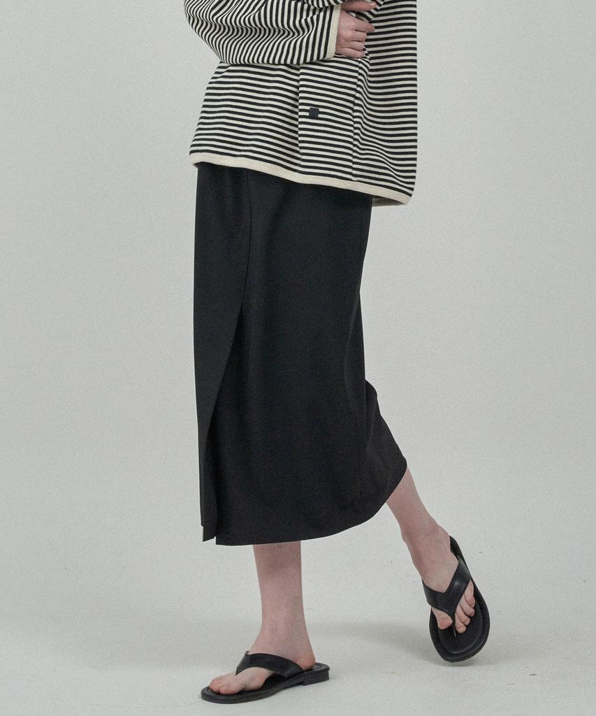 Mot New Basic Slit Skirt-Black