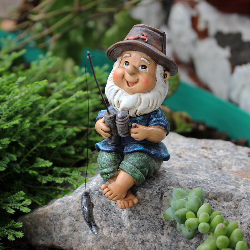 Mini Fisherman Gnome Garden Resin Statue Outdoor Gnome Ornament Funny Lawn Gnome Fisherman Statue Creative Garden Gnome Decor