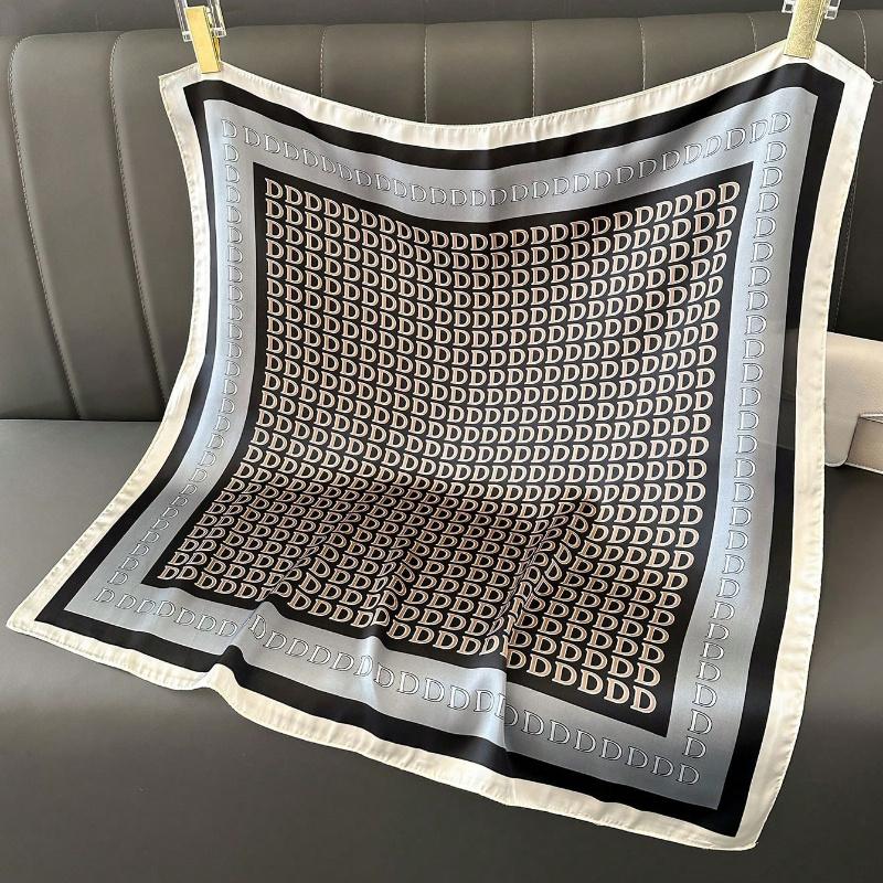 1pc New Arrivals Silk Feel 'd' Letter Printed Bandana for Women, Can Be Used As Scarf, Waistband, Bag Accessory, Headband, Fashion Silk Scarf Bandana
