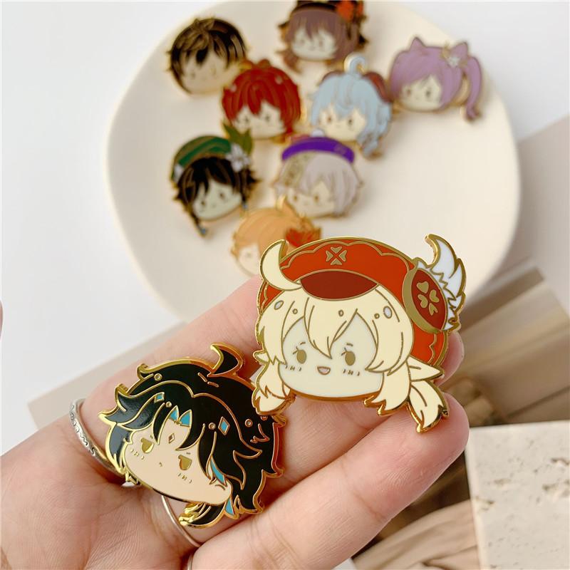 Игровой персонаж мультфильма Genshin Impact Периферийная брошь