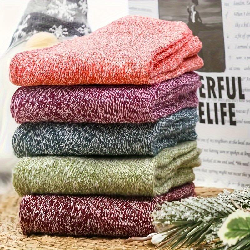 5 Pairs of Women'S Winter Thick Warm Socks, Breathable And Cold-Resistant, Comfortable Mid-Calf Socks for Autumn And Winter.